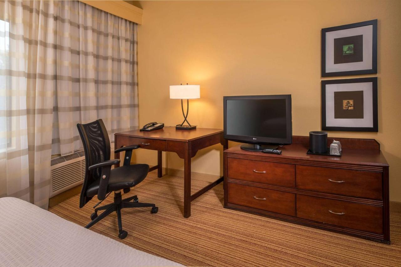 Sonesta Select Durham Research Triangle Park Otel Dış mekan fotoğraf